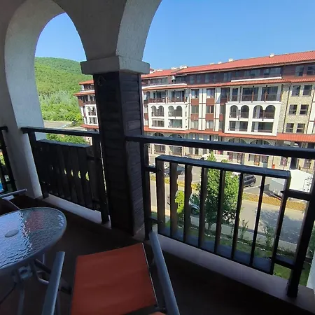Psb In Etara 2 & 3 Complex Apartmán *